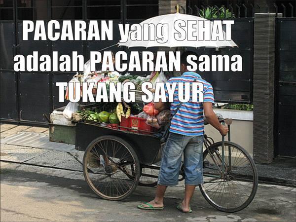 JOKES CAMPUR ... ay ay ay ngakak ngakak dah lu semua gan :D