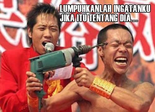 JOKES CAMPUR ... ay ay ay ngakak ngakak dah lu semua gan :D