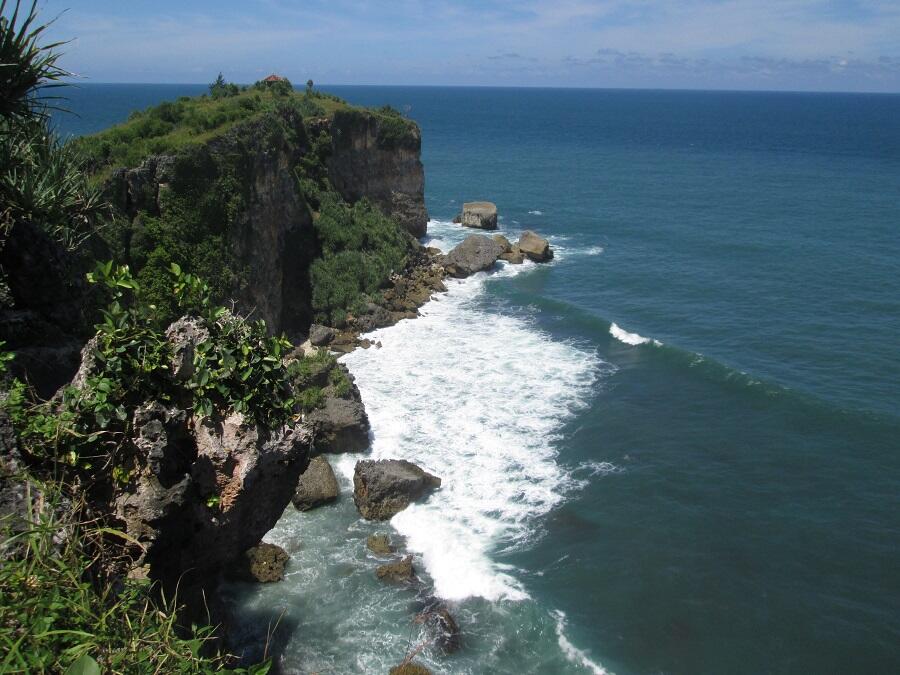 yang suka ke pantai masuk (KUKUP &amp; BARON BEACH)