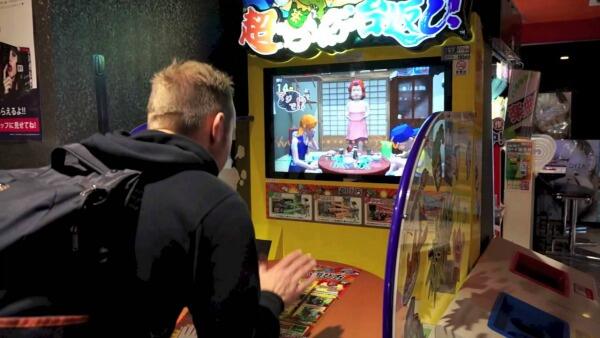 Hanya Ada di Jepang, Game-Game Aneh, Mesum, Sampai Bikin Ngakak 