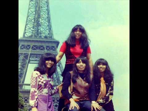 Dara Puspita band Wanita Indonesia pertama yang MENDUNIA