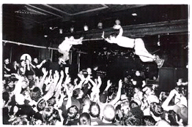 Moshing and Haedbang