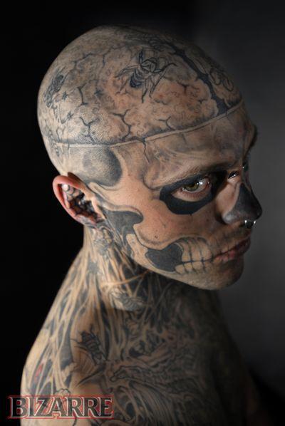 Manusia Tattoo, Penasaran Masuk Aja GAN !!!