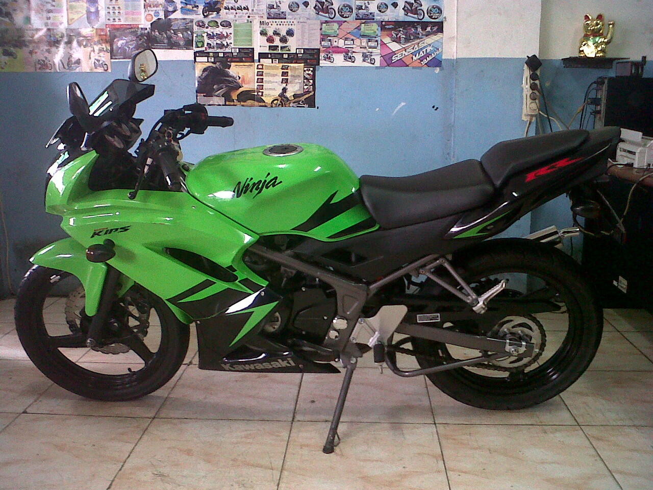 Cari KREDIT  MOTOR  KAWASAKI  NINJA  150  250 ALL ITEM KASKUS