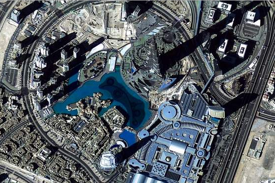 &#91;Mantep Gan++&#93; Pemandangan Kota Uni Emirat Arab Yang Diambil Dari Luar Angkasa
