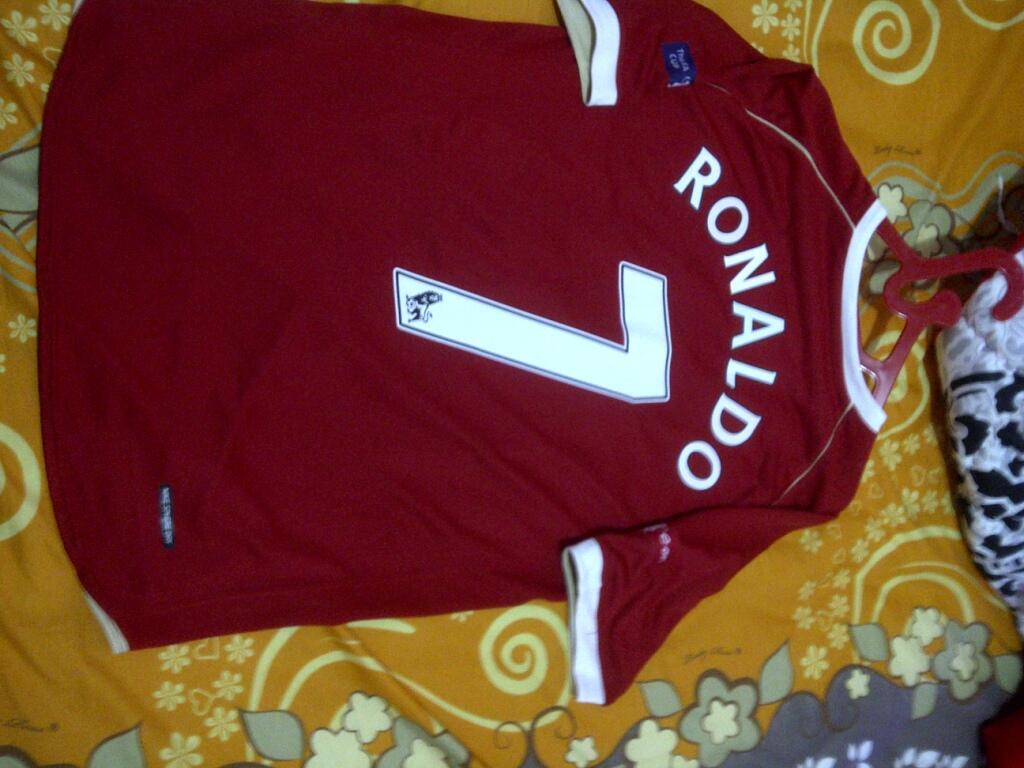 JUAL JERSEY KOLEKSI KOLPRI NAMESET RETRO