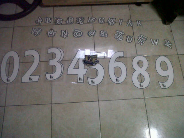 Jersey Cuma 45rb/pcs Font,Angka BPL (white) Cuma 1500/pcs!!! Siapa Cepat Dia Dapat!!