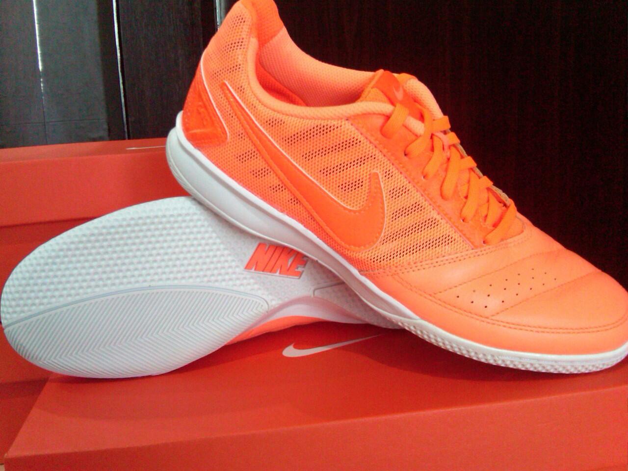 SEPATU FUTSAL ORIGINAL NIKE HYPERVENOM MERCURIAL TIEMPO ELASTICO GATO