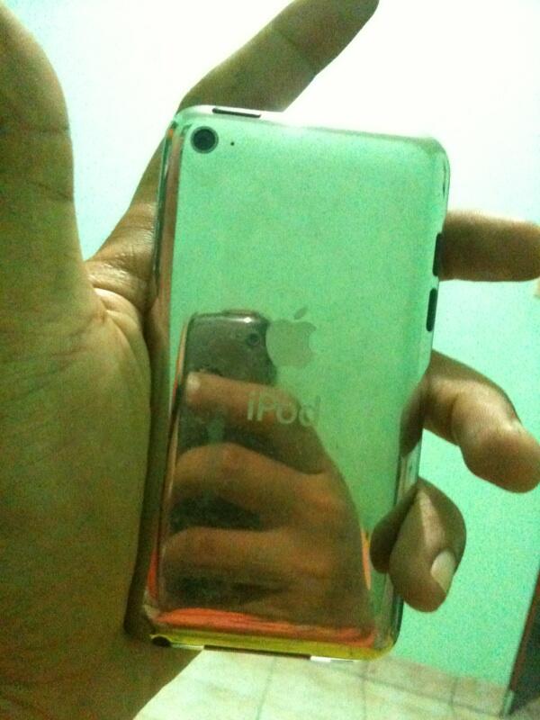 Ipod touch 4th (COD Bogor)