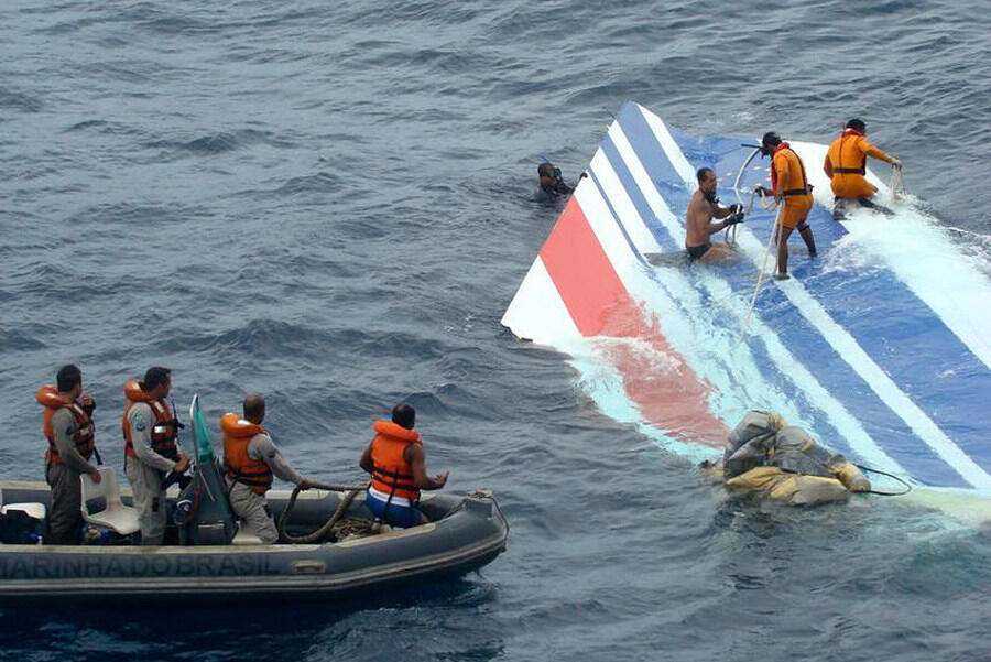 4 Kasus Pesawat Hilang yang Mirip Malaysia Airlines