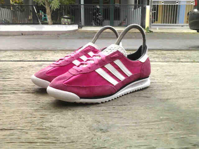 Terjual @SneakerBox_ID Adidas Dragon, SL72, LA Trainer, Samba, Gazelle, Grand Prix, Zx 700 | KASKUS