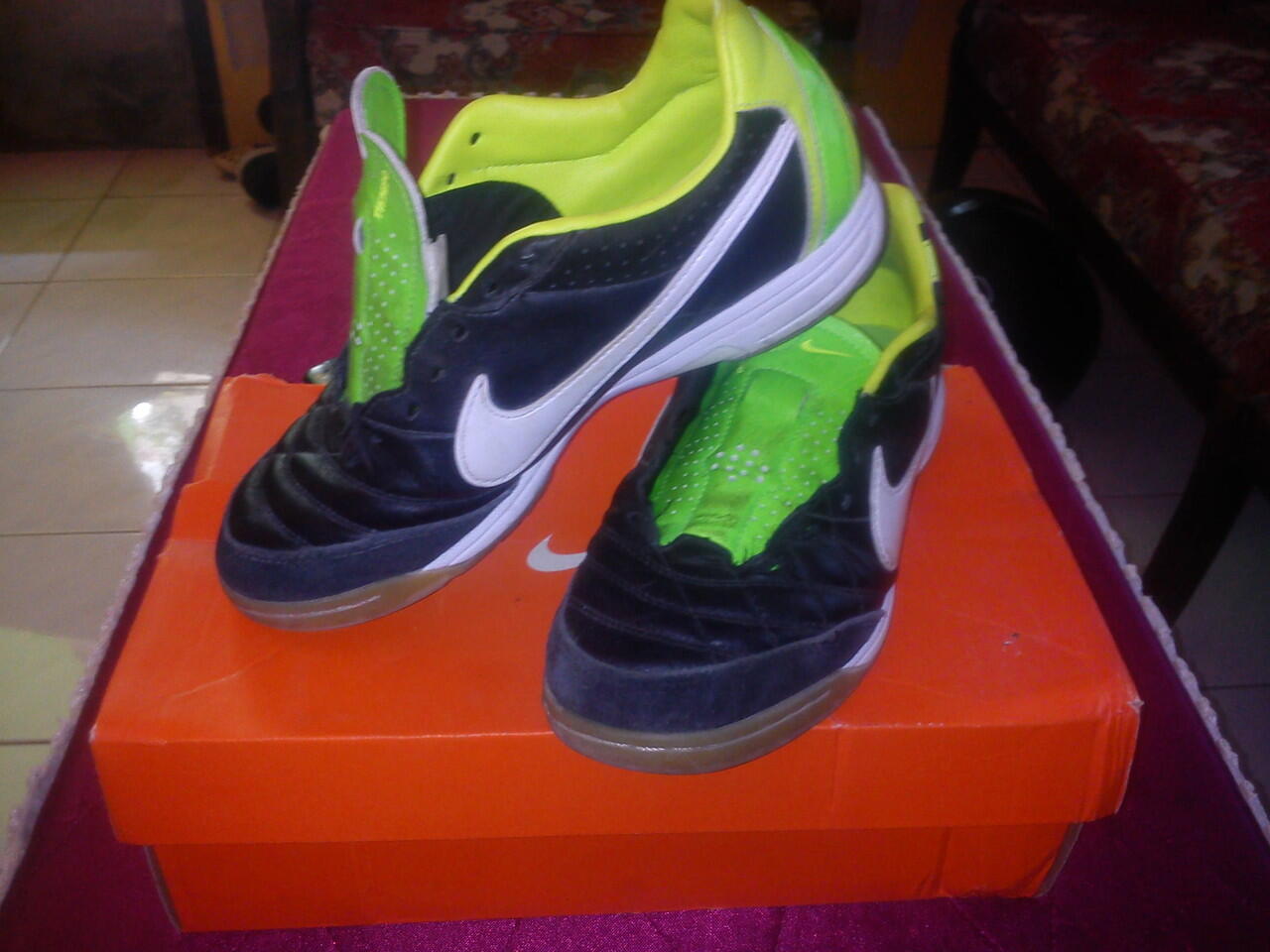 WTS Sepatu nike tiempo IV Mystic black/green second 96%