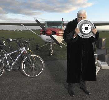 10 SuperHero Di Dunia Nyata