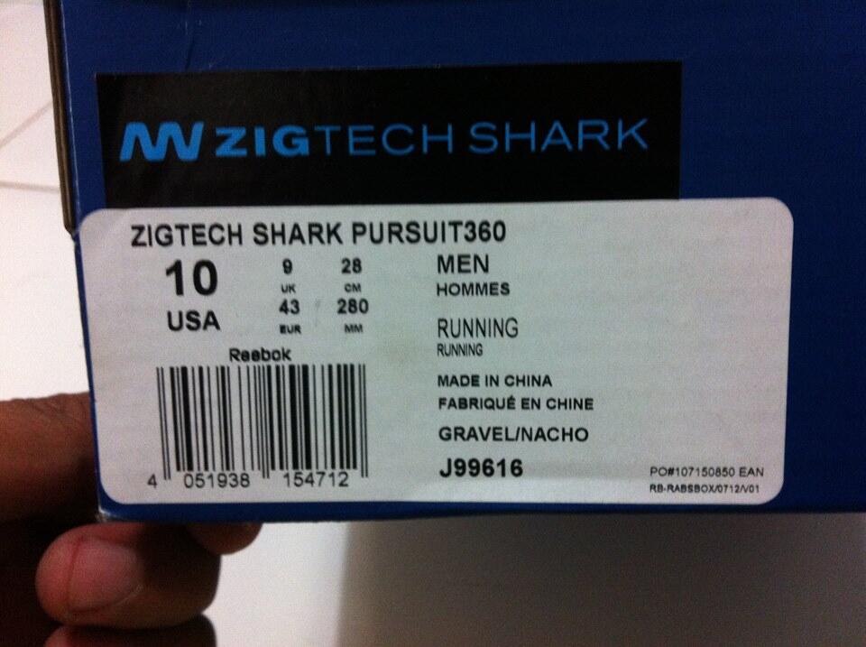 sepatu lari Reebok ZIGTECH SHARK 2013
