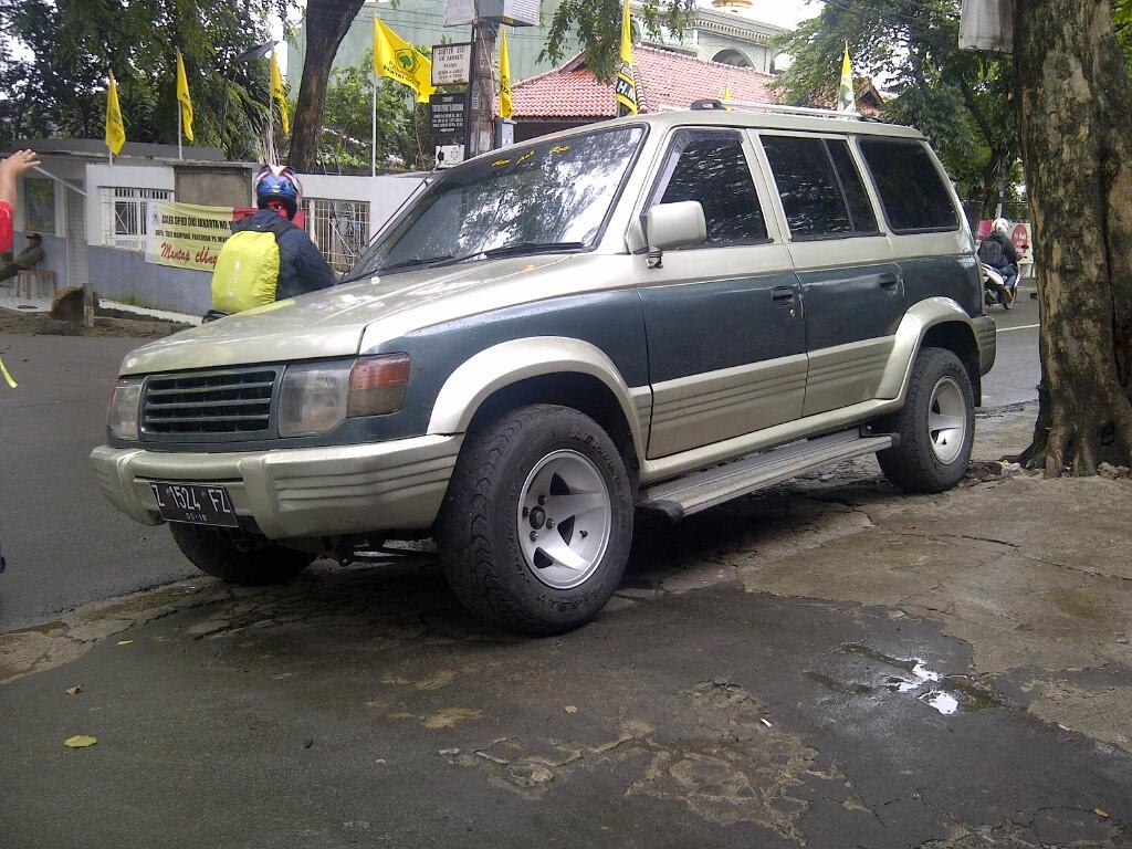 Isuzu Panther Model Pajero Th 1995