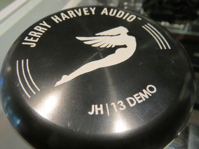 Impresi dan Earmould Jerry Harvey Audio