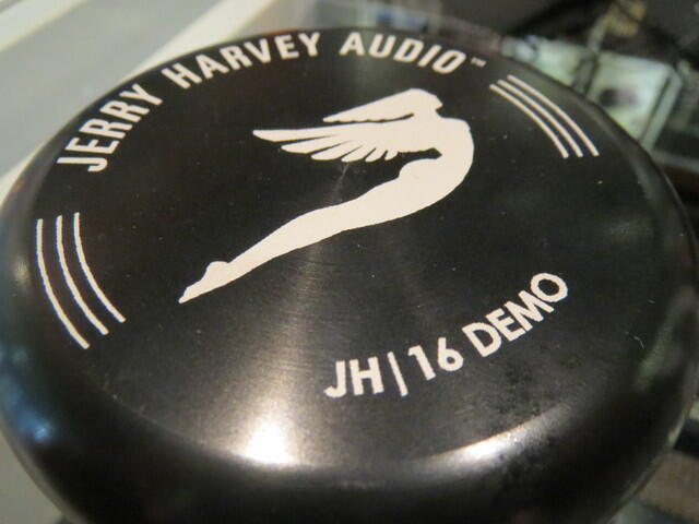 Impresi dan Earmould Jerry Harvey Audio