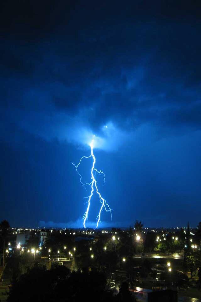 Wallpaper keren versi2 ane gan +PIC