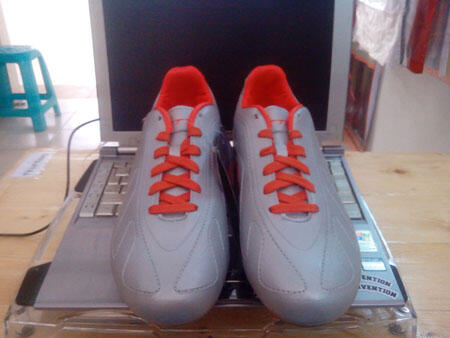 SEPATU BOLA MURAH ORIGINAL LOTTO FUTURA 700 FG