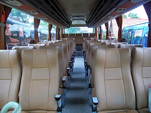 Bus seats. Автобус панорама улицы.