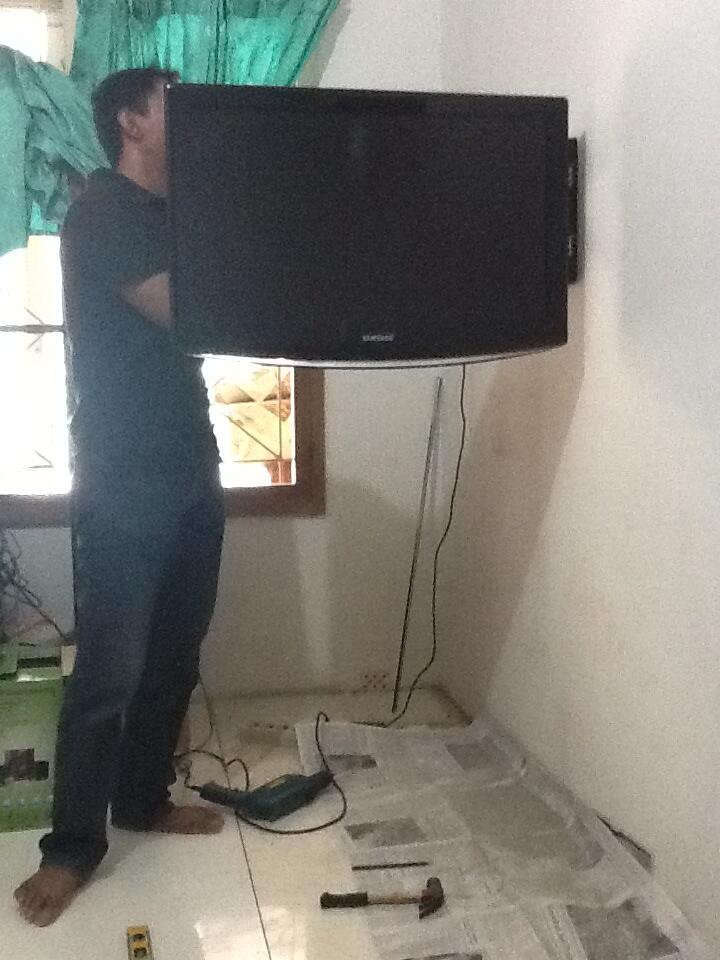Aneka Bracket Tv Lcd Led Plasma Merek NB/DM + PEMASANGAN SE JAKARTA