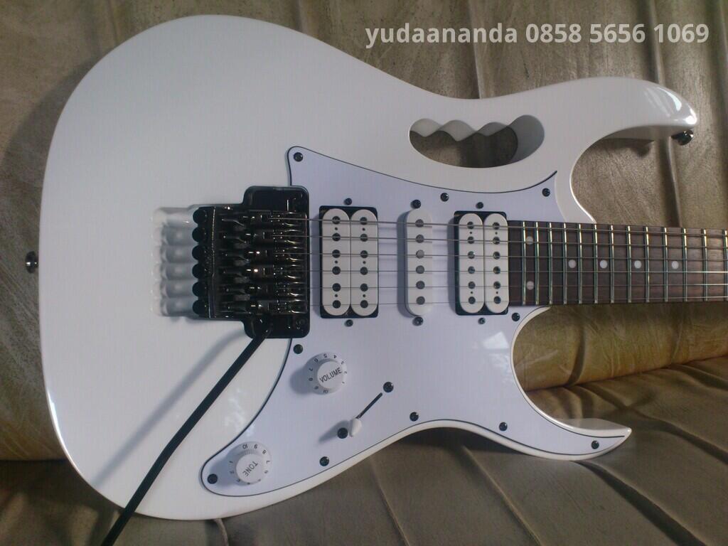 Terjual Ibanez JEM JR 333 White Original Bahana MII mulus 