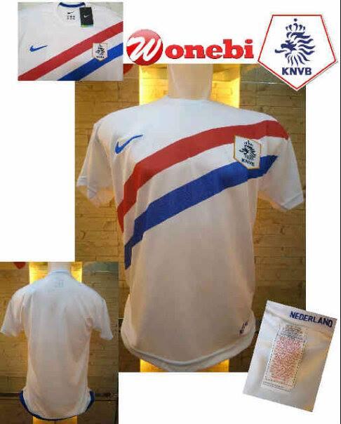 JERSEY RETRO BELANDA 2006 VS JERSEY BELANDA WORLD CUP 2014