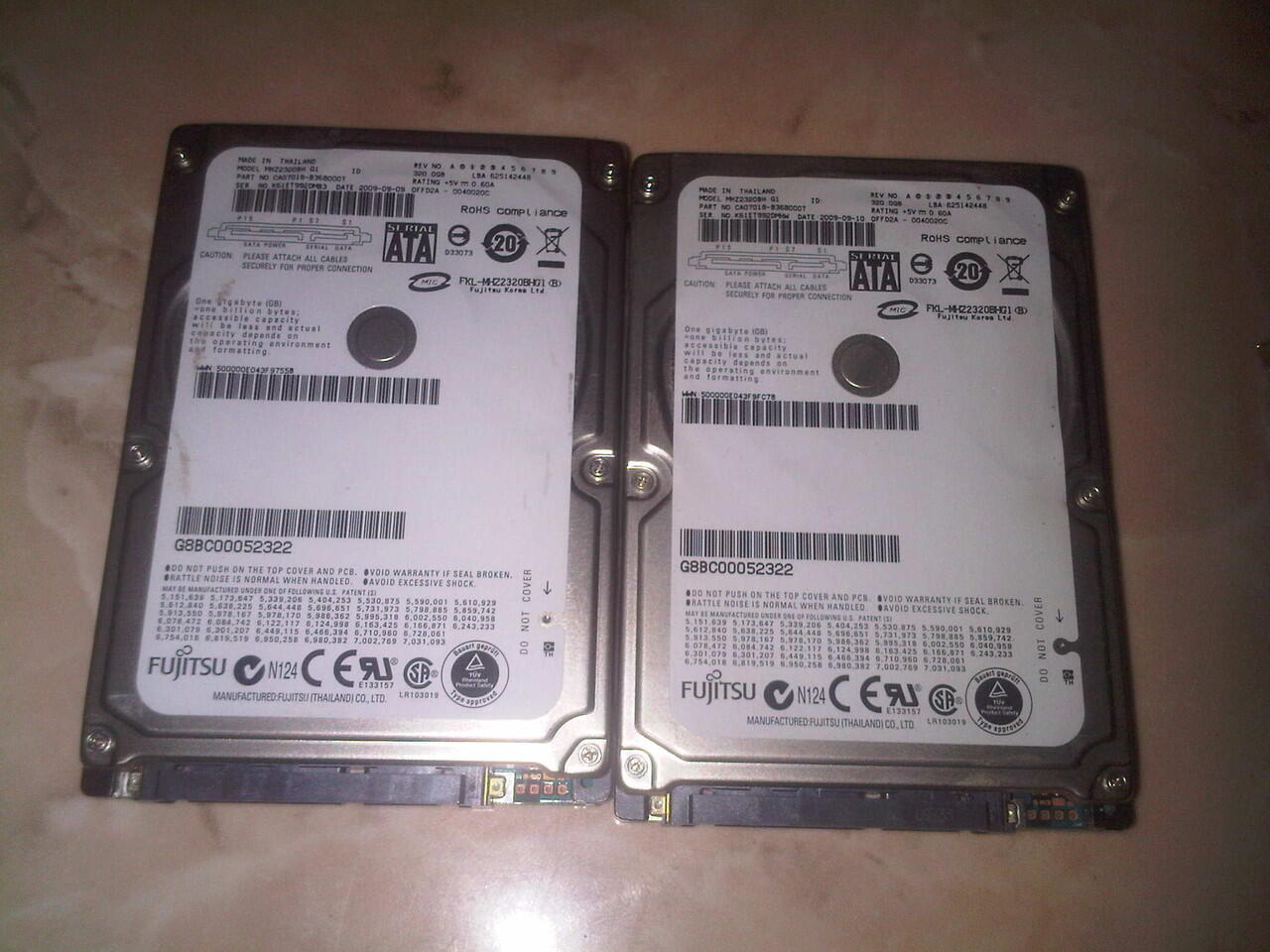 JUAL HARDISK 2,5inc320GB merk FUJITSU