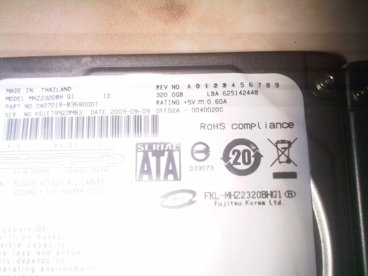 JUAL HARDISK 2,5inc320GB merk FUJITSU