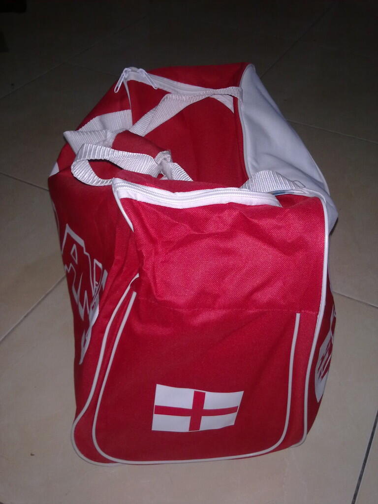 TAS ENGLAND OFFICIAL MERCHANDISE FIFA WORLD CUP 2014