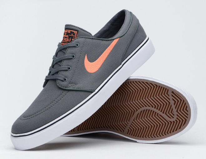 Sepatu Skateboard (SB) Nike Zoom Stefan Janoski. Original. Murah!