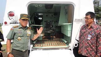 &#91;Foto²&#93; Penyerahan 24 panser ANOA