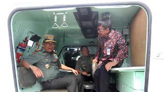 &#91;Foto²&#93; Penyerahan 24 panser ANOA