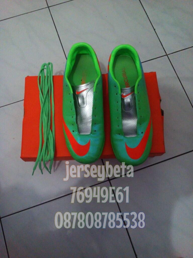 WTS NIKE MERCURIAL VICTORY IV IC ORIGINAL 2ND
