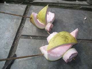 Mengenang Masa Kecil Yuk