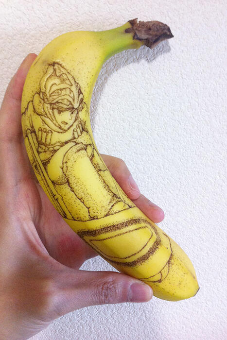 Saat Kulit Pisang Menggantikan Kanvas