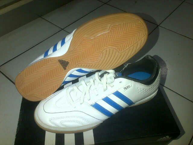 (WTB) sepatu futsal adidas/nike original