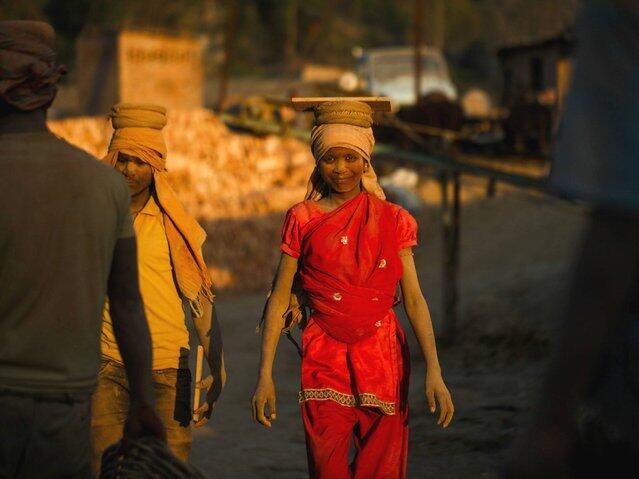 Melihat Foto Perbudakan Anak di Nepal !