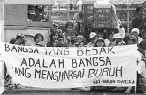 Sejarah 8 Jam Kerja Karyawan &amp; Kenaikan Gaji Karyawan