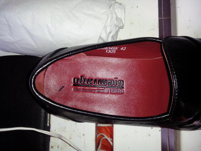 WTS Pantofel Obermain size 43 (Rp 600rb) - Made in German