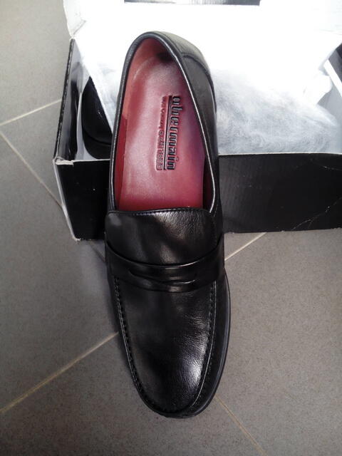 WTS Pantofel Obermain size 43 (Rp 600rb) - Made in German