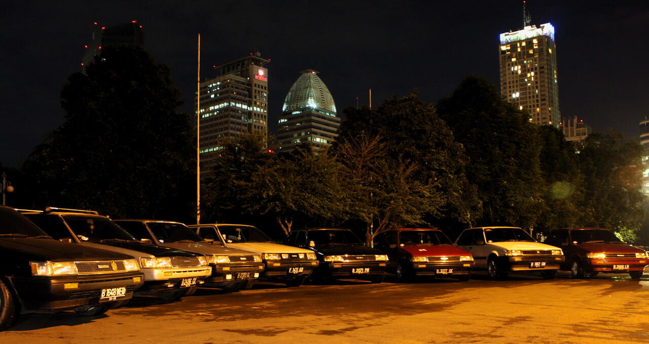 Toyota Corolla GL-SE Saloon Community Chapter Jakarta a.k.a Corolla E80 Community