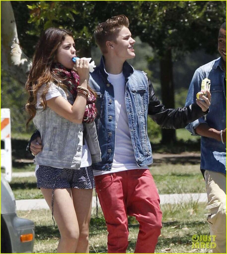 &#91;++&#93; Para Selebriti &quot;Ngemut&quot; Sesuatu Yang Dingin2 Gan..!!