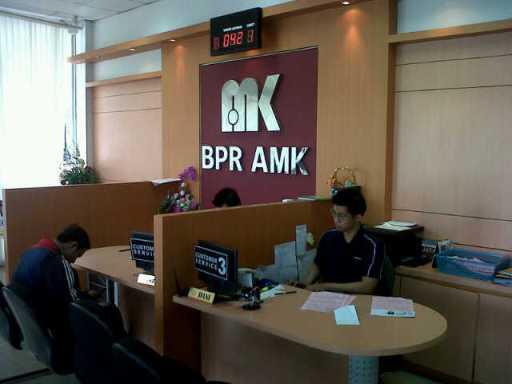 Pinjaman dana tunai jaminan BPKB dari PT. BPR Amk BANDUNG