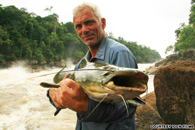 &quot;Jeremy Wade&quot; traveler, TV presenter, pemancing gila.