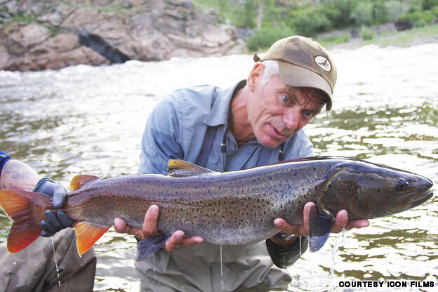 &quot;Jeremy Wade&quot; traveler, TV presenter, pemancing gila.