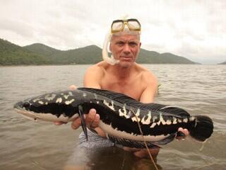 &quot;Jeremy Wade&quot; traveler, TV presenter, pemancing gila.