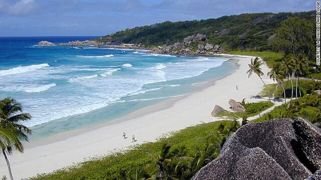 25 Pantai terbaik Di DUnia