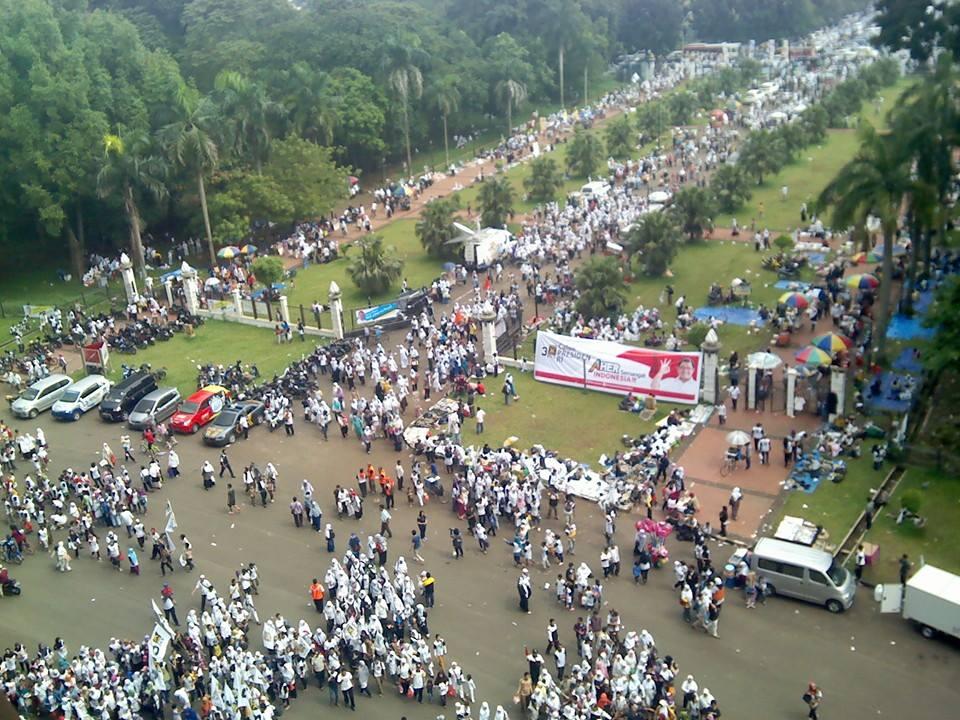 INI DIA KLUB SEPAKBOLA DI INDONESIA YANG MEMILIKI SUPPORTER TERBANYAK