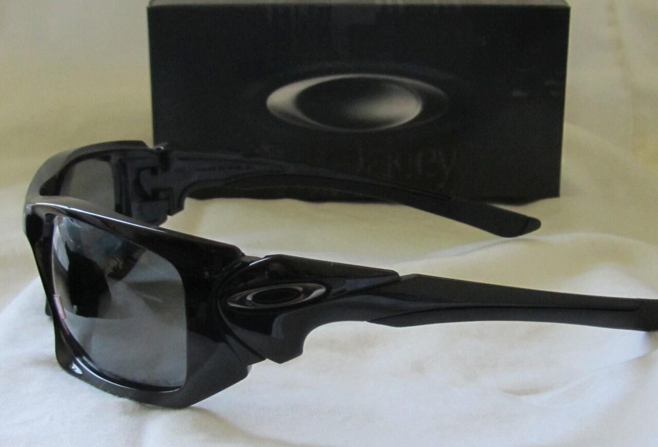 Kacamata FRAME Oakley || SUNGLASSES POLARIZED || Kw Super Grade A+